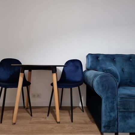 Апартаменты Krakowska Velvet Studio 3 Варшава Экстерьер фото